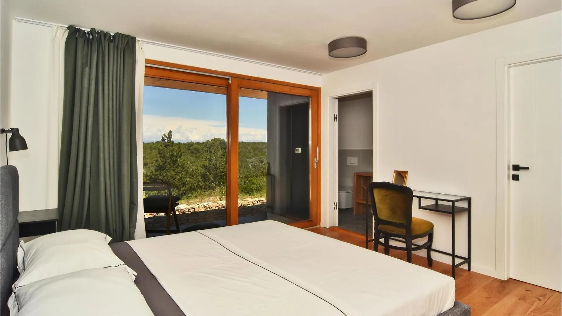 Stunning Home In Dragove With House Sea View Croatia
